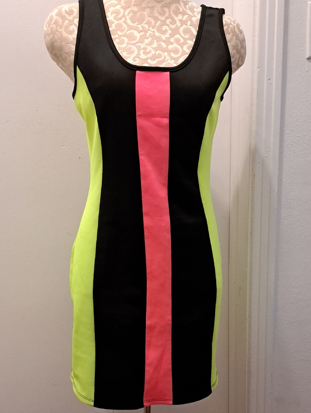 Charlotte Russe Black Mini Dress with Neon Green Sides & Hot Pink Center Size M